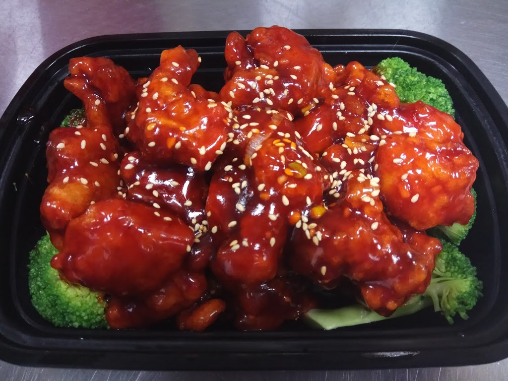 QQ Restaurant | 206497 ON-26, Meaford, ON N4L 1W7, Canada | Phone: (519) 538-2288