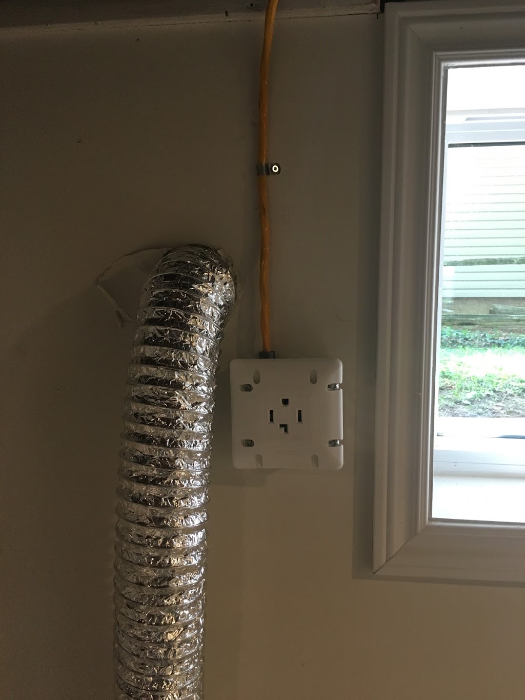 Honey Electric Limited | 400 Park Ave W, Chatham, ON N7M 1W9, Canada | Phone: (519) 351-0484