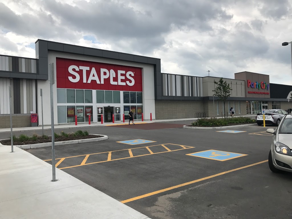 Staples Woodbridge | 67 Colossus Dr Unit D30, Woodbridge, ON L4L 9J8, Canada | Phone: (905) 856-6588