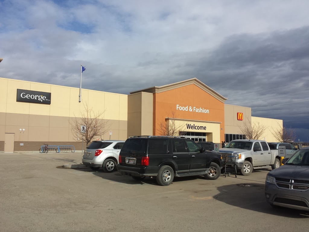 Walmart Magog Supercentre | 1935 Rue Sherbrooke, Magog, QC J1X 2T5, Canada | Phone: (819) 868-0471