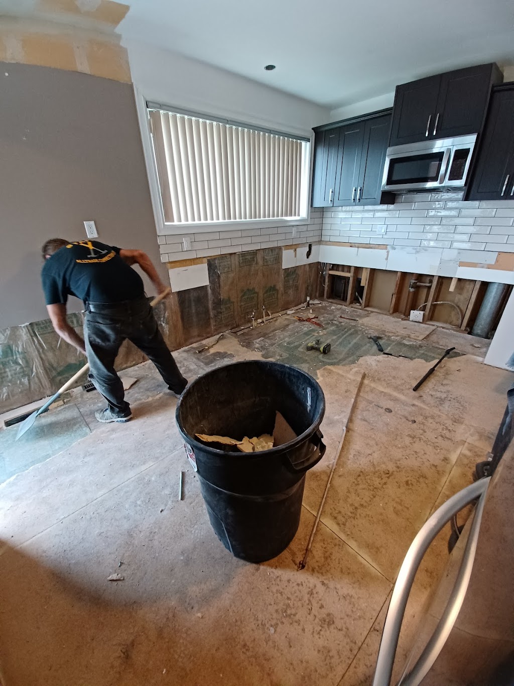 DMJ COATINGS LTD | 4401 8 Ave N, Lethbridge, AB T1H 1C1, Canada | Phone: (403) 360-4066