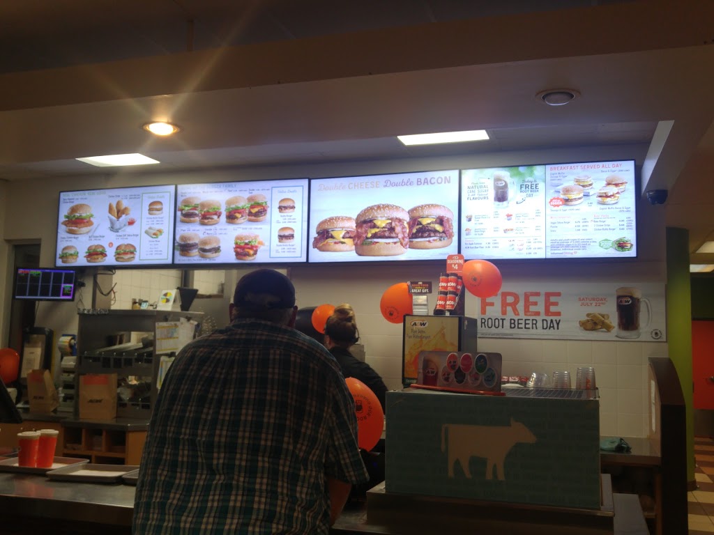A&W Canada | 321 Wentworth Rd, Windsor, NS B0N 2T0, Canada | Phone: (902) 792-4024
