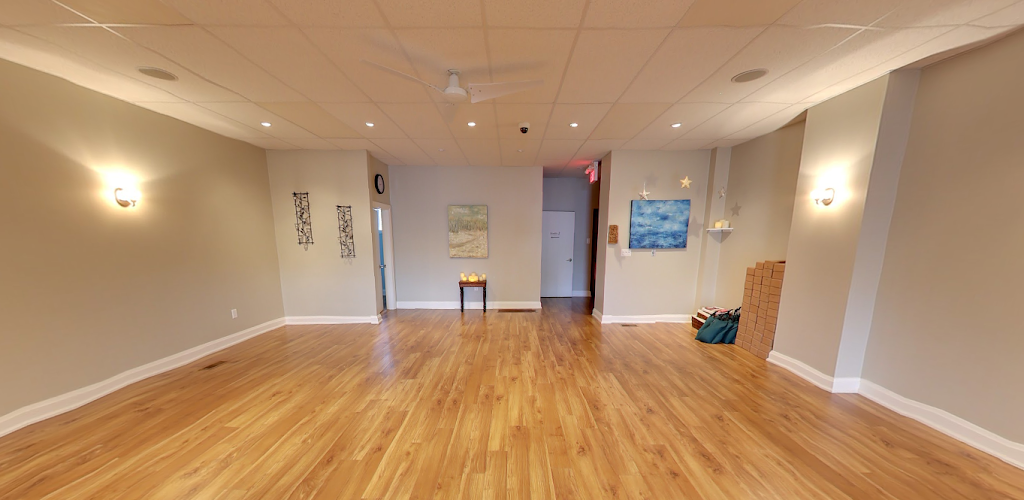 Heron Creek Yoga & Fitness, Inc. | 385 Jerseyville Rd W, Ancaster, ON L9G 3L5, Canada | Phone: (905) 648-4571