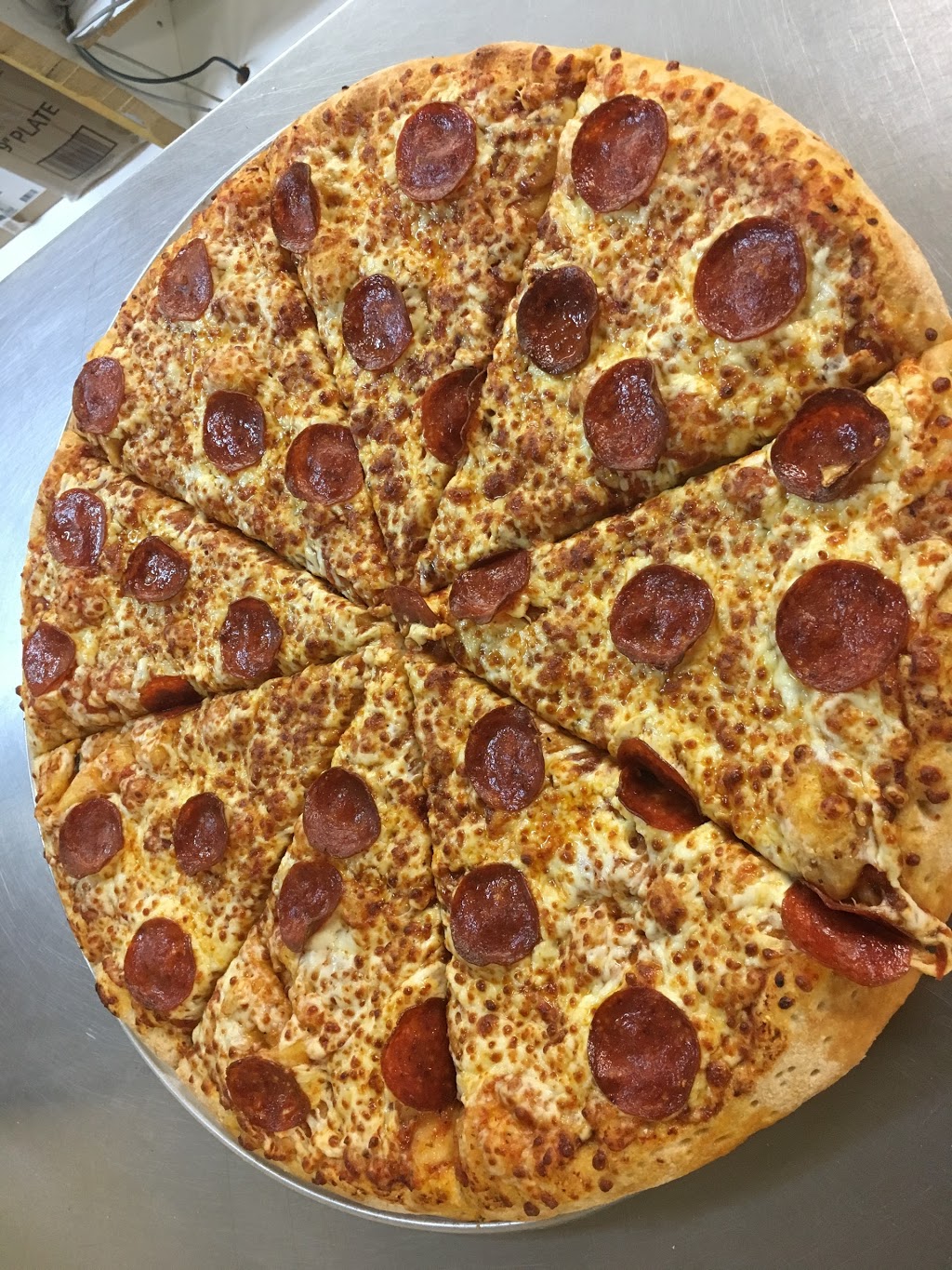 241 Pizza | 5550 Ferry St, Niagara Falls, ON L2G 2A8, Canada | Phone: (905) 357-0241