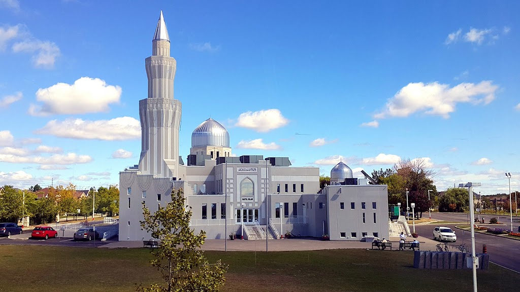 Aiwan Tahir | 10610 Jane St, Maple, ON L6A 3A2, Canada | Phone: (905) 303-4000