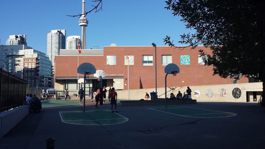 The Waterfront School | 635 Queens Quay W, Toronto, ON M5V 3G3, Canada | Phone: (416) 393-8500