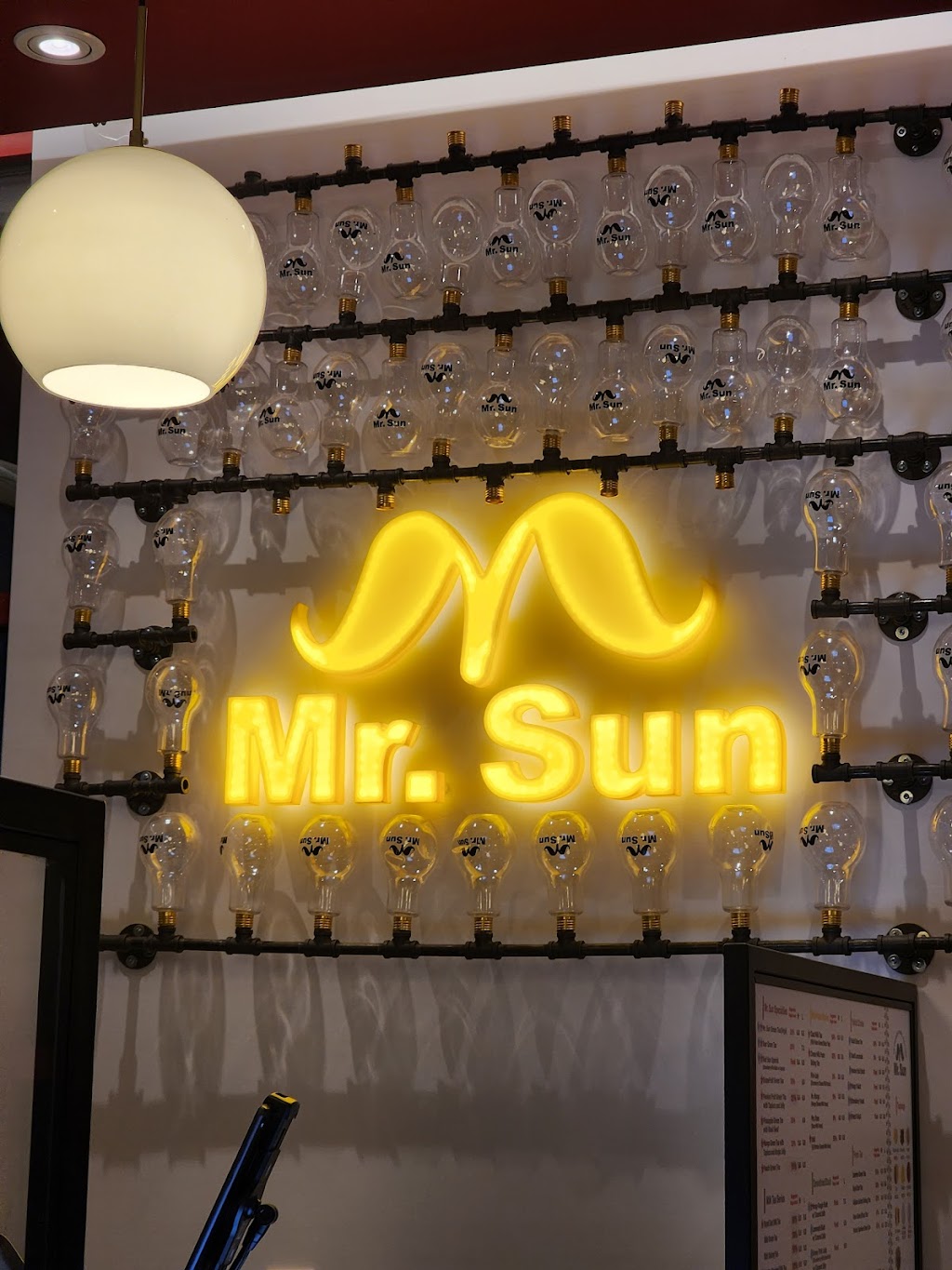 Mr. Sun | 380 Dundas St E Unit D6, Oakville, ON L6H 6Z9, Canada | Phone: (905) 257-8880