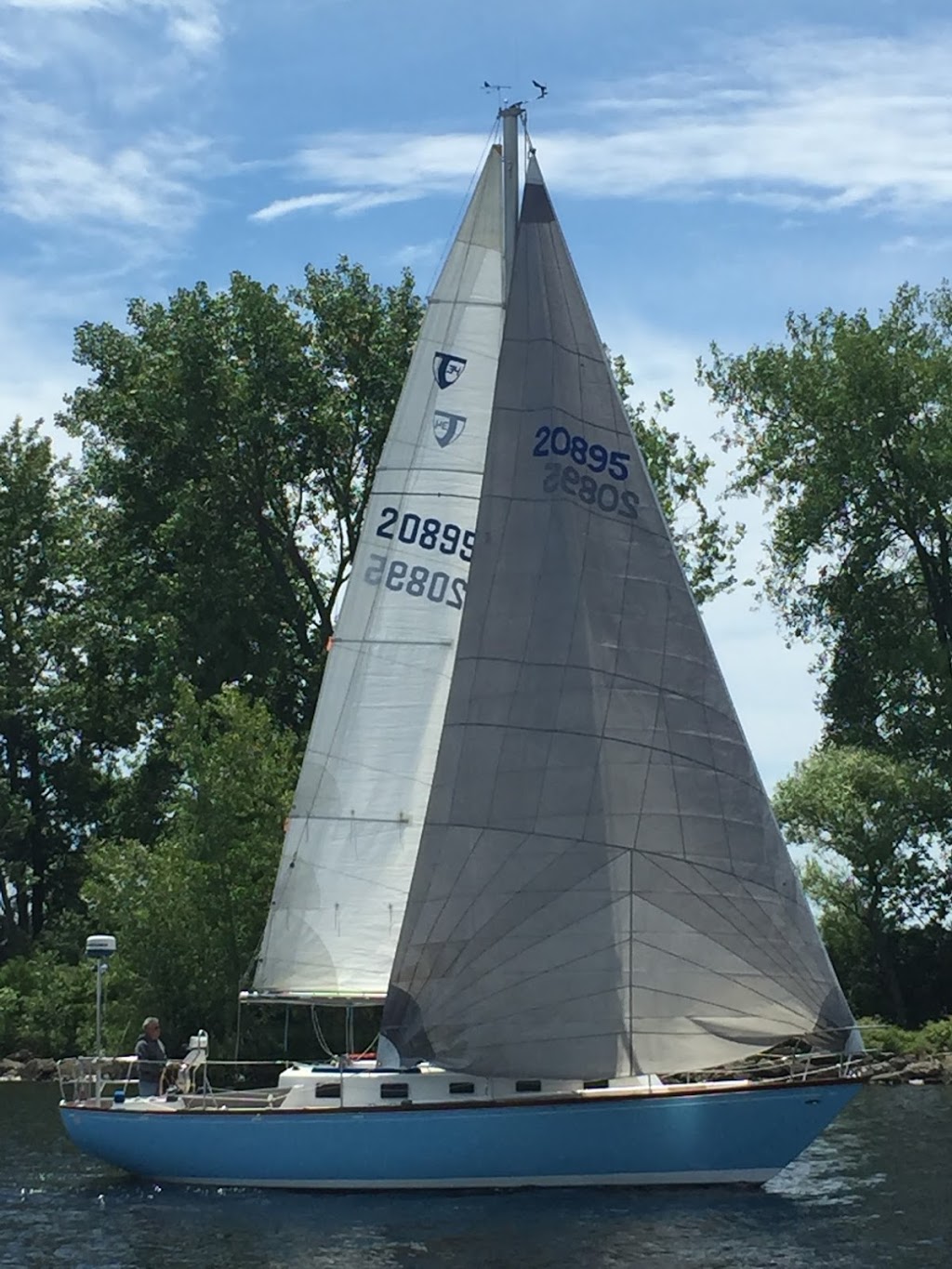 Somerset Sails | 8691 Main St, Barker, NY 14012, USA | Phone: (800) 323-9464