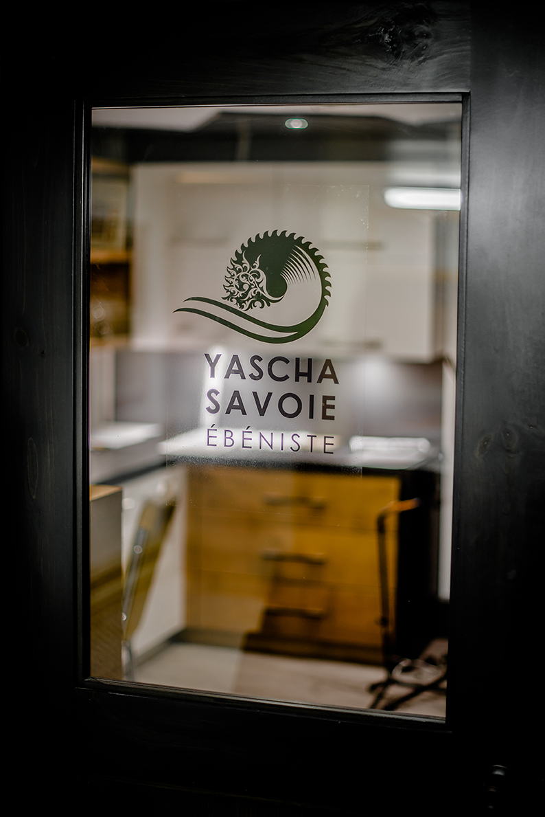 Yascha Savoie Ébéniste | 246 Bd Louis-XIV, Québec, QC G2K 1W7, Canada | Phone: (418) 627-8730
