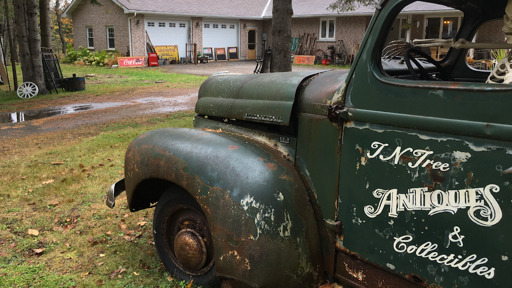 TNTree Antiques & Collectibles | 2041 Lone Pine Dr, Port Sydney, ON P0B 1L0, Canada | Phone: (705) 644-1952