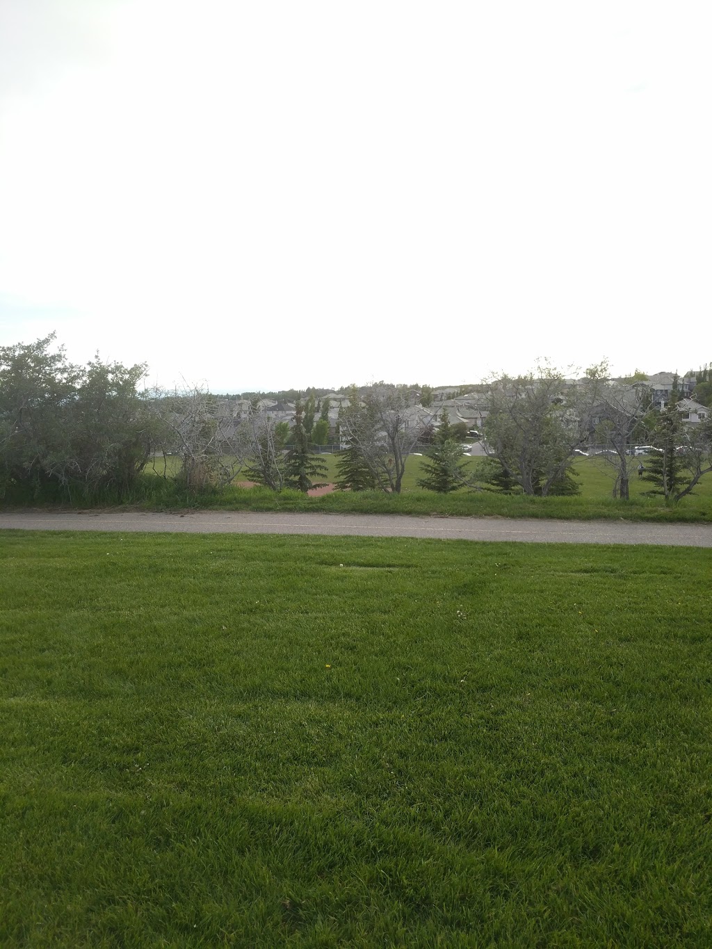 Signal Ridge SW Field | 40 Sienna Hills View SW, Calgary, AB T3H 2Y9, Canada