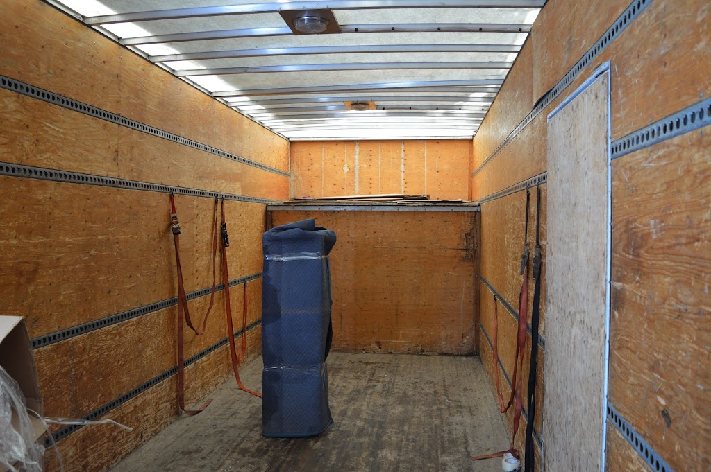 Déménagement JCL | 3370 Rue de lÉnergie, Jonquière, QC G7X 0J1, Canada | Phone: (418) 547-4923