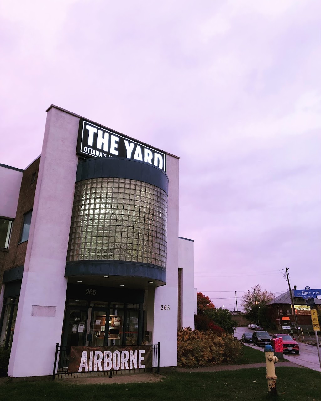 Airborne Action Sports | 265 City Centre Ave, Ottawa, ON K1R 7R7, Canada | Phone: (613) 230-3000