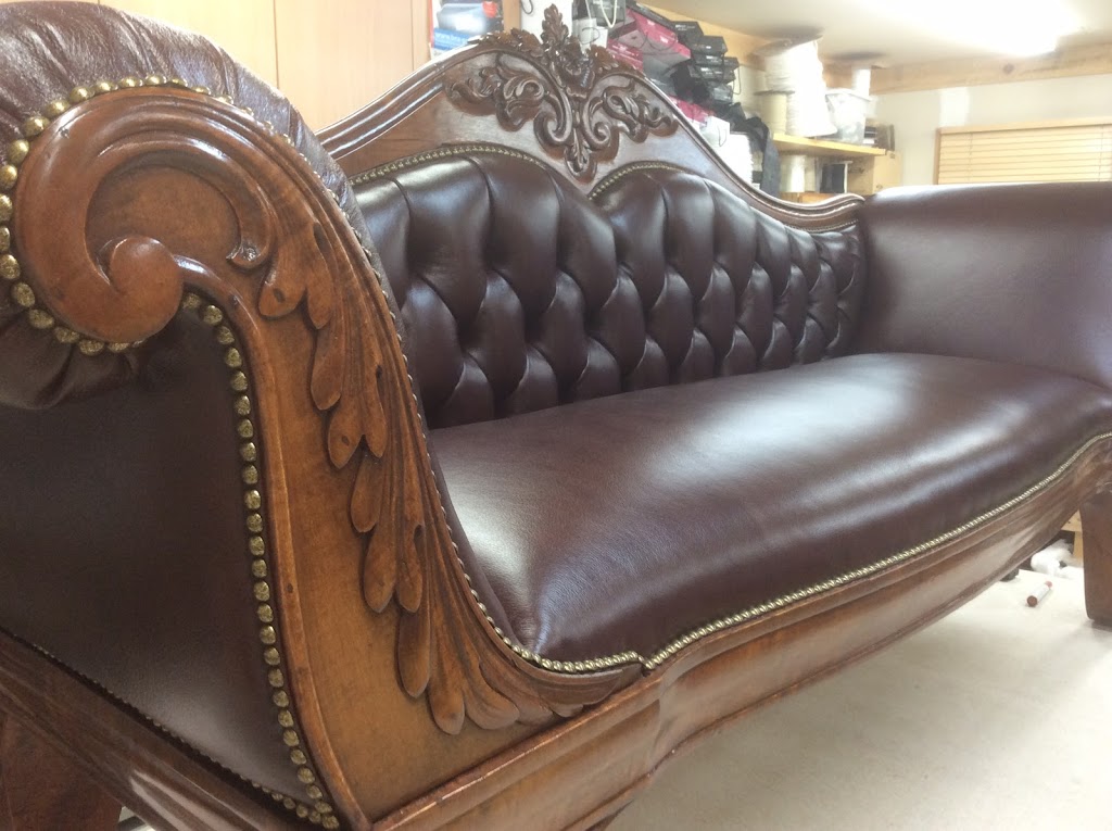 Atelier Rembourrage Laurentides Rembourrage Concept | 964 Rue Manolakos, Val-David, QC J0T 2N0, Canada | Phone: (819) 322-7605