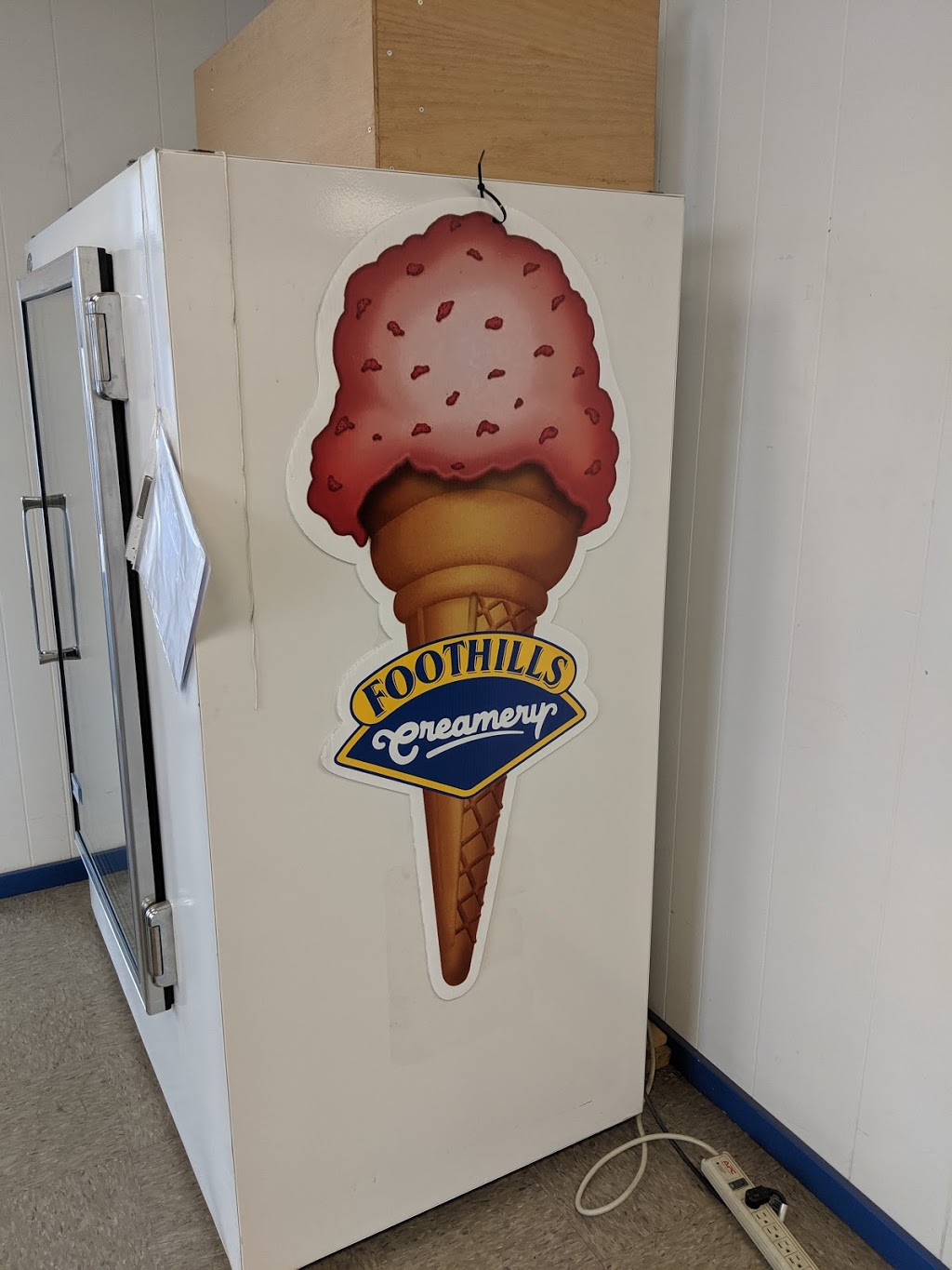 Foothills Creamery Ltd | 9350 48 St NW, Edmonton, AB T6B 2R3, Canada | Phone: (800) 783-8577