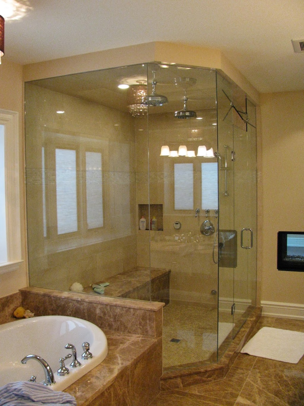 Ace Glass & Mirror Ltd | 3130 Laird Rd #9, Mississauga, ON L5L 5X4, Canada | Phone: (905) 569-6559