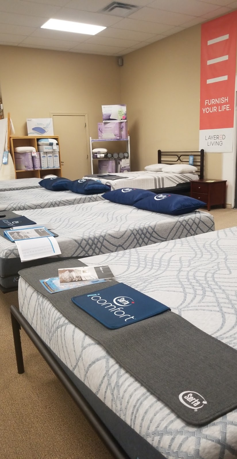 MasterBedroom | 393 Sidney St, Belleville, ON K8P 3Z9, Canada | Phone: (613) 966-7024