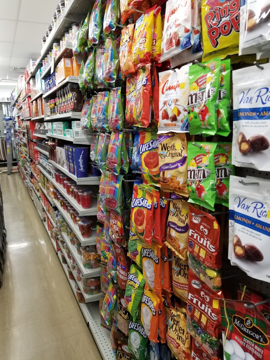 Magasin Korvette - Saint-Côme-Linière | 1304 Rue Principale, Saint-Côme-Linière, QC G0M 1J0, Canada | Phone: (418) 685-2943