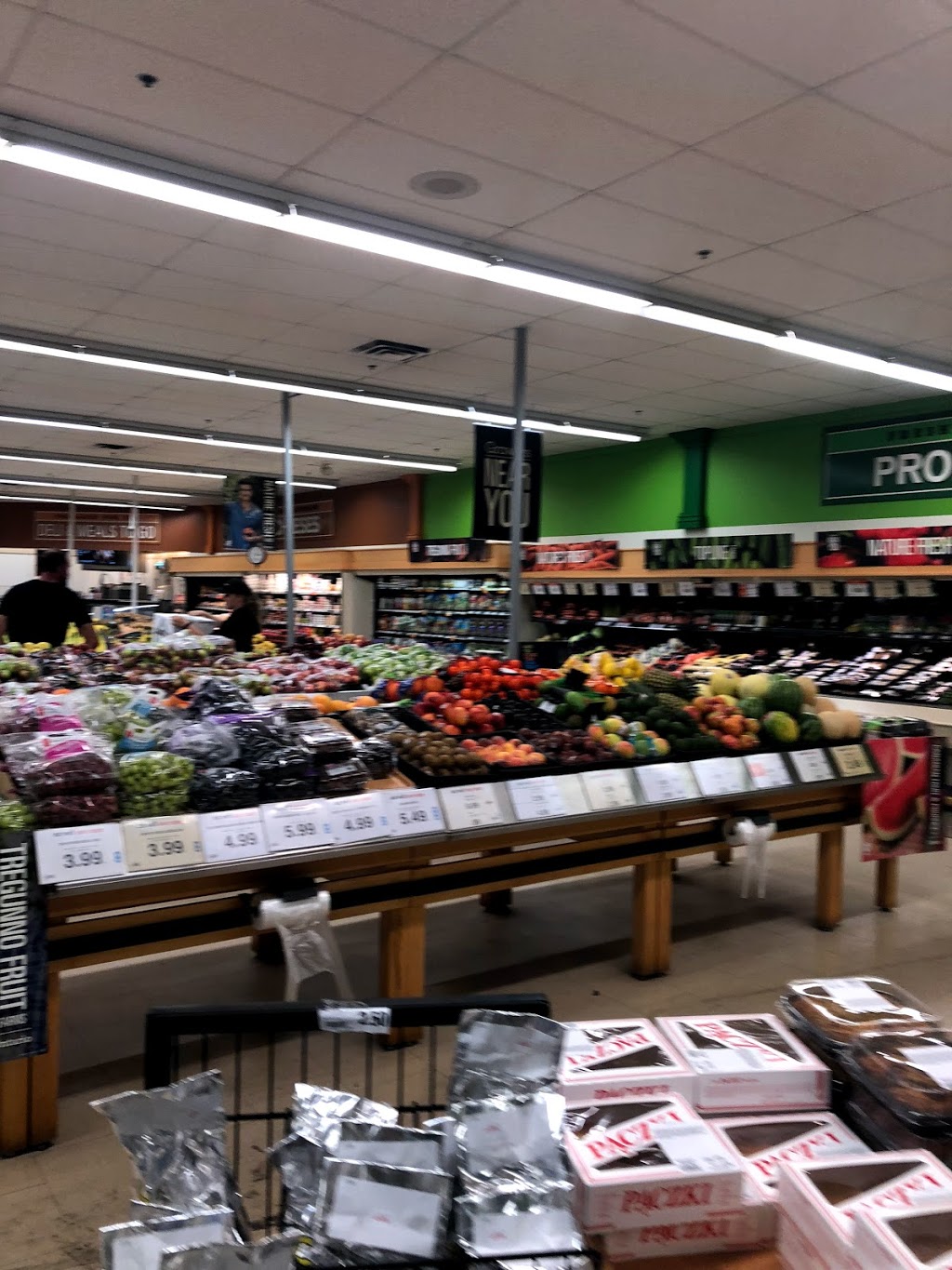 Valu-mart | 5 Main St, Morrisburg, ON K0C 1X0, Canada | Phone: (613) 543-2802