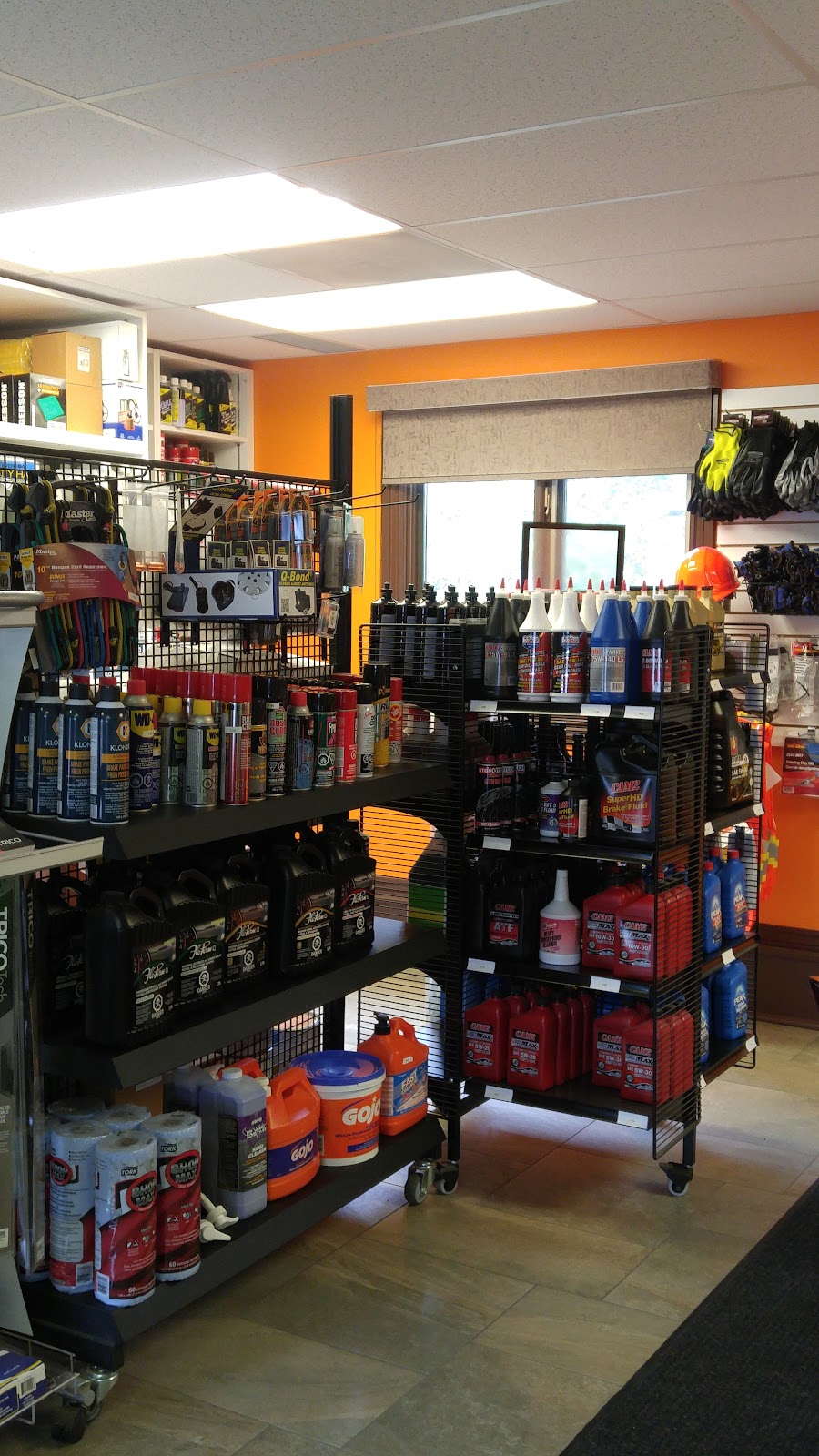 Thames Centre Fuels and Lubricants | 109 Harrison St, Thorndale, ON N0M 2P0, Canada | Phone: (519) 461-1300