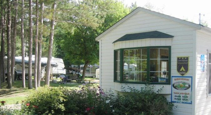 Camping de lÎle-Marie | 225 Rue St. Francis, Sherbrooke, QC J1M 0B3, Canada | Phone: (819) 820-0330