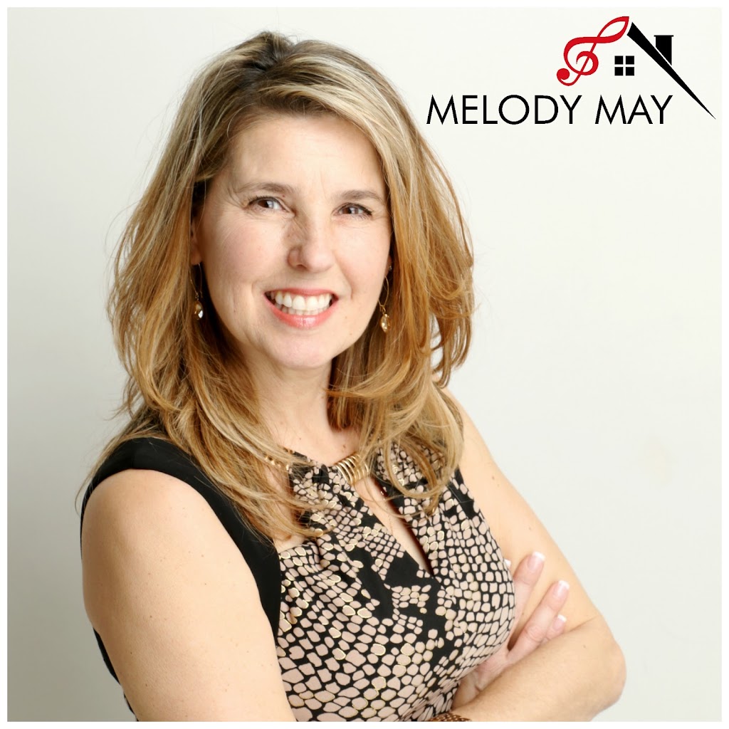 Équipe/ Team Melody May - Royal LePage Village | 263C Boul. Saint-Jean, Pointe-Claire, QC H9R 3J1, Canada | Phone: (514) 296-0868