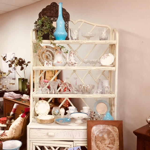 Retrospective PEC | 280 Bloomfield Main St, Bloomfield, ON K0K 1G0, Canada | Phone: (613) 393-3339