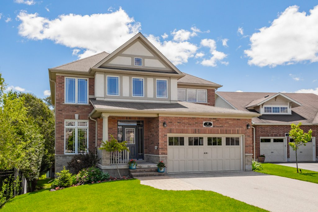 Beth and Ryan Waller | 5 Edinburgh Rd S Unit 1, Guelph, ON N1G 4Y3, Canada | Phone: (519) 546-3390