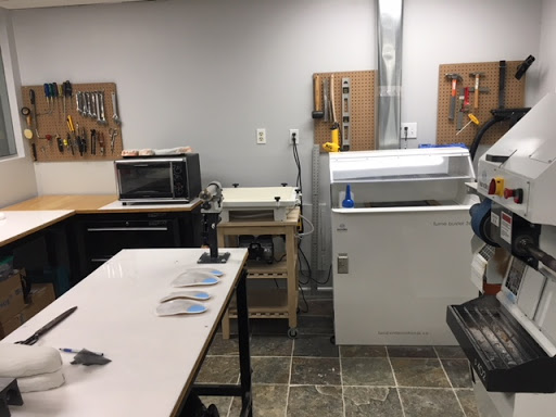 York Foot Orthotics and Bracing | 14 Wellington St E Suite4, Aurora, ON L4G 1H5, Canada | Phone: (905) 841-3838