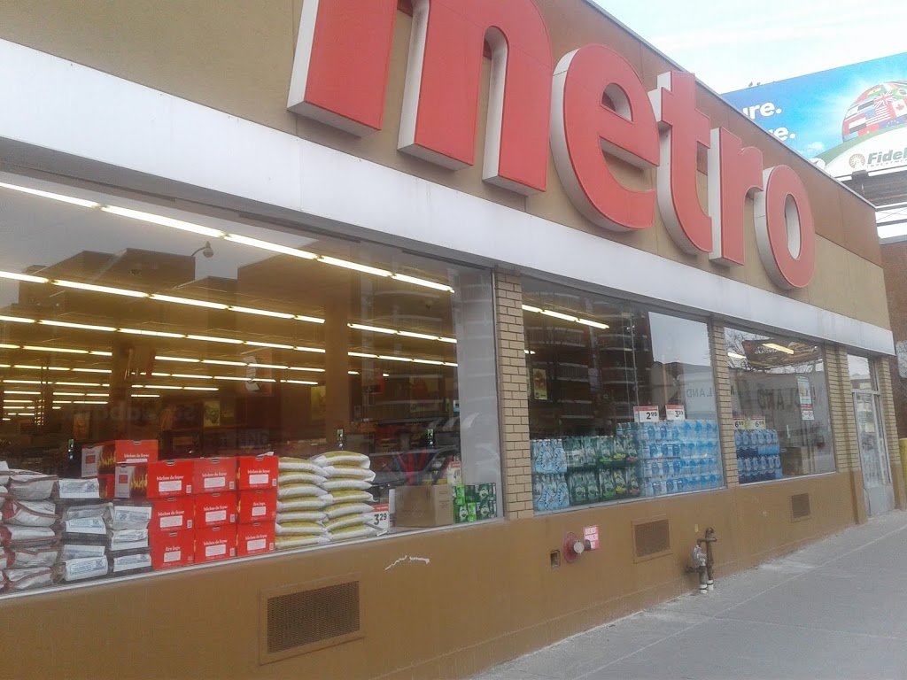 Metro | 3142 Yonge St, Toronto, ON M4N 2K6, Canada | Phone: (416) 484-0750