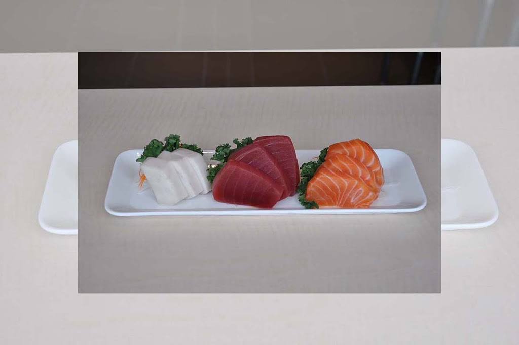 California Roll | 1634 Bayview Ave, Toronto, ON M4S 1T3, Canada | Phone: (416) 322-6668