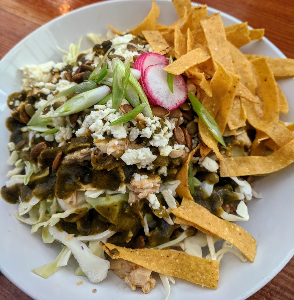 Lunitas Mexican Eatery | 645 School Rd, Gibsons, BC V0N 1V9, Canada | Phone: (604) 886-1289