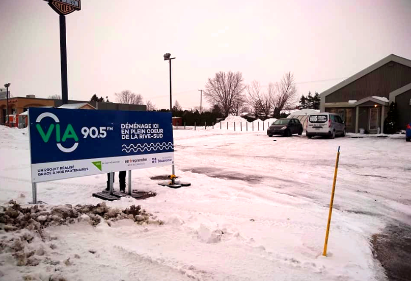VIA 90.5 FM | 4300 Avenue Arseneault, Bécancour, QC G9H 1V8, Canada | Phone: (819) 294-2526