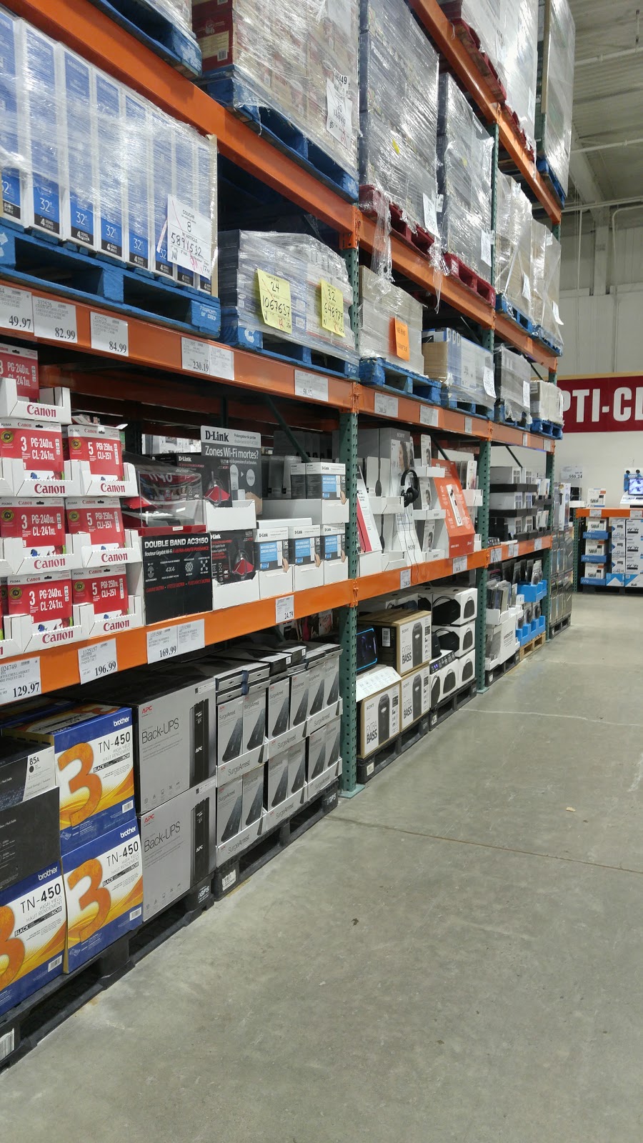 Costco Wholesale | 440 Rue Bouvier, Québec, QC G2J 1E3, Canada | Phone: (418) 627-5100