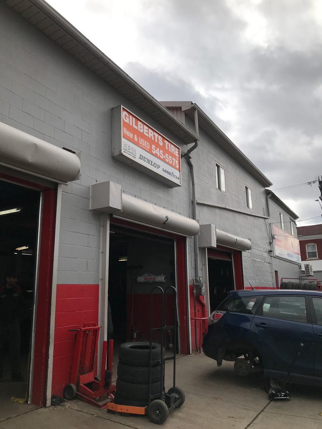 Gilberts Tire Sales & Service Ltd | 1019 Barton St E, Hamilton, ON L8L 3E4, Canada | Phone: (905) 545-5575