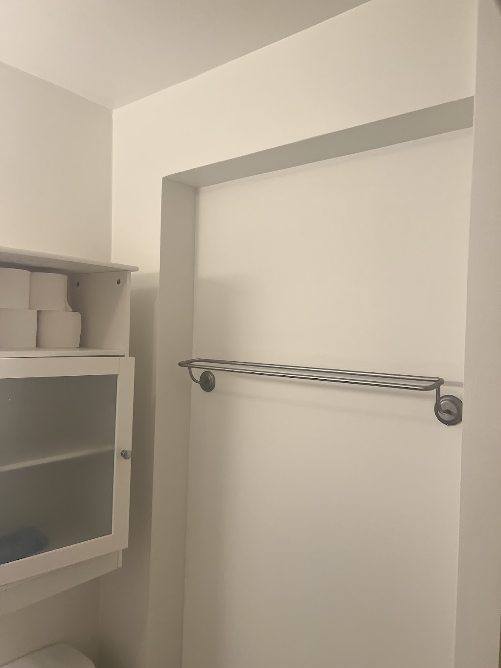 Wilson Pro Painting | 7995 Superior Rd, Lantzville, BC V0R 2H0, Canada | Phone: (800) 968-4505