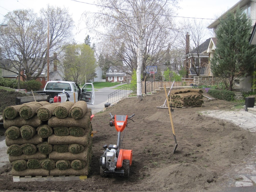 Pada Landscaping | 25 Warbonnet Dr, Nepean, ON K2E 5L9, Canada | Phone: (613) 899-9548