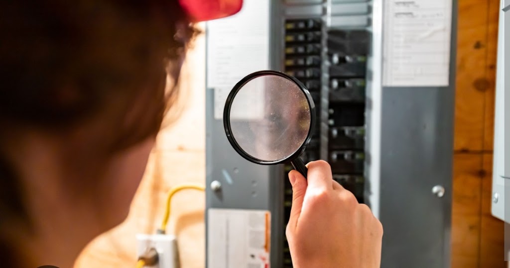 H.O.B. ÉLECTRIQUE INC. | 940 Rang Lépine, Saint-Liguori, QC J0K 2X0, Canada | Phone: (514) 346-3632