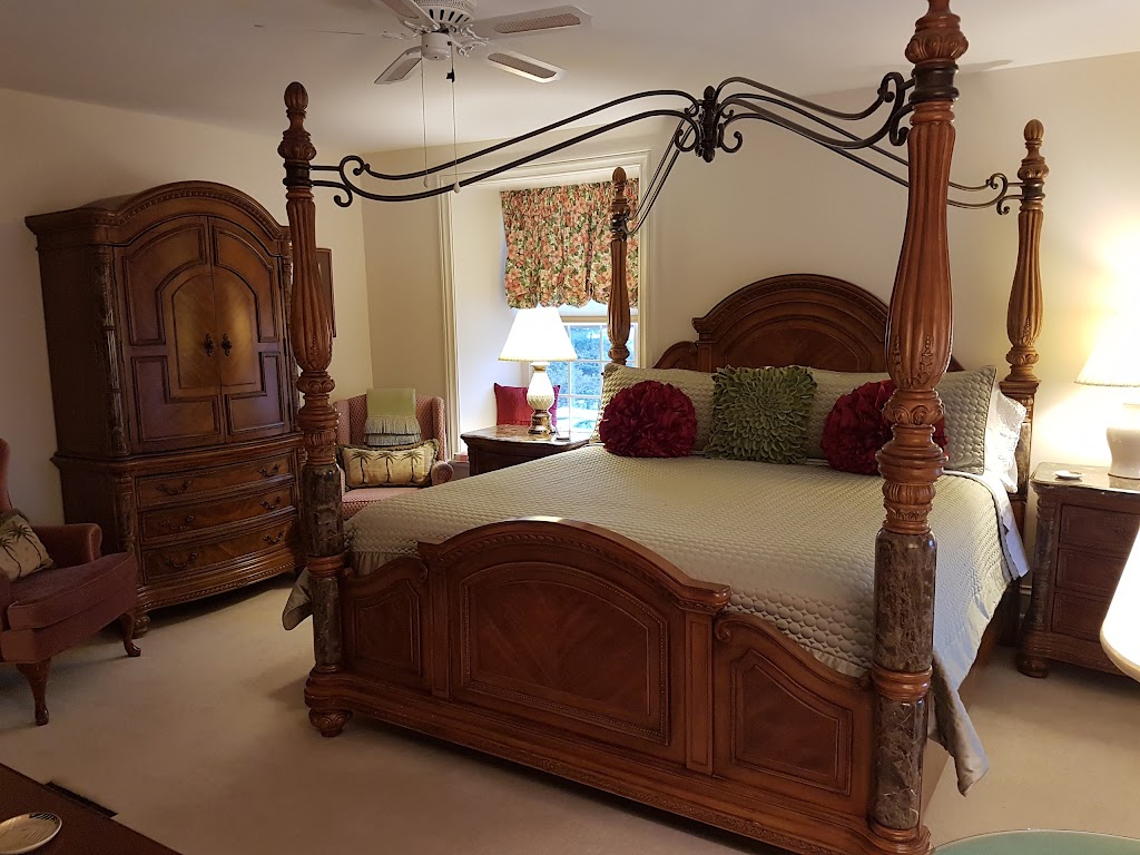 Drummond House | 30 Drummond St E, Perth, ON K7H 1E9, Canada | Phone: (613) 267-1038