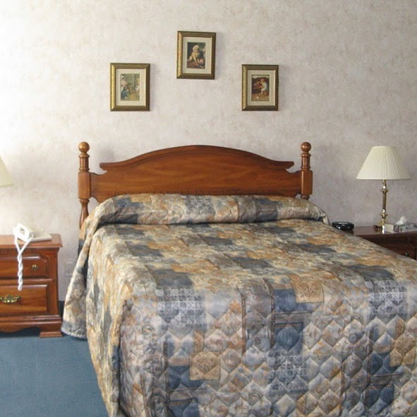 House of Kin Sudbury | 1889 Regent St, Sudbury, ON P3E 3Z7, Canada | Phone: (705) 522-3600