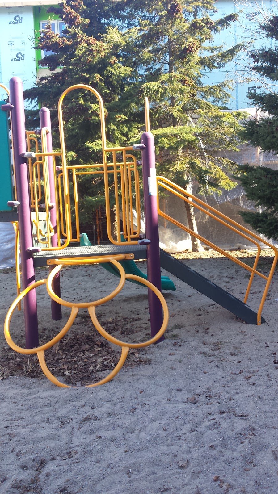 Skeens Lane Parkette | 3422 Skeens Ln, Etobicoke, ON M8W 3A8, Canada | Phone: (416) 338-4386