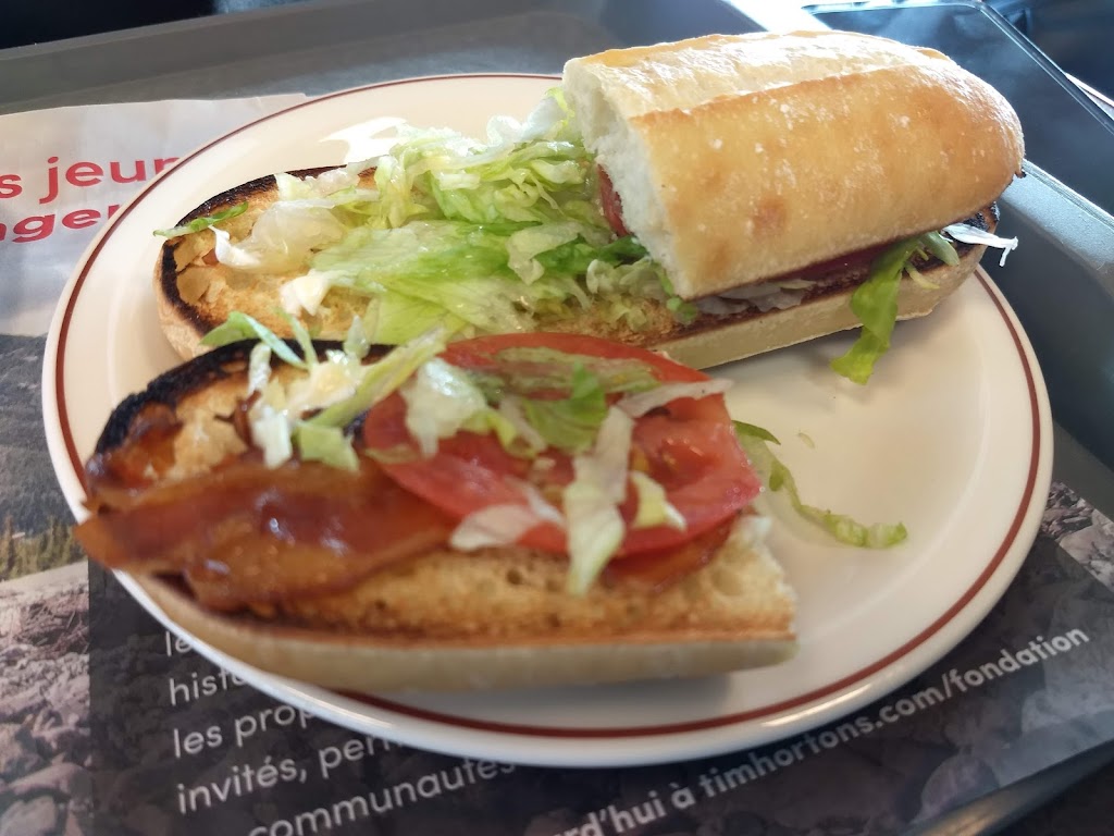Tim Hortons | 8481 Blvd. Newman, LaSalle, QC H8N 2Y7, Canada | Phone: (888) 601-1616