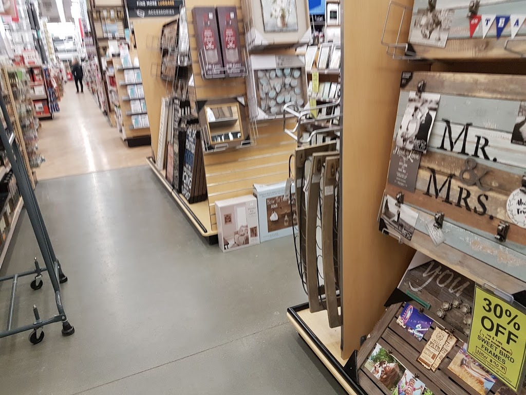 Bed Bath & Beyond | 145 E Hills Blvd SE Ste 40, Calgary, AB T2A 6Z8, Canada | Phone: (403) 248-0581