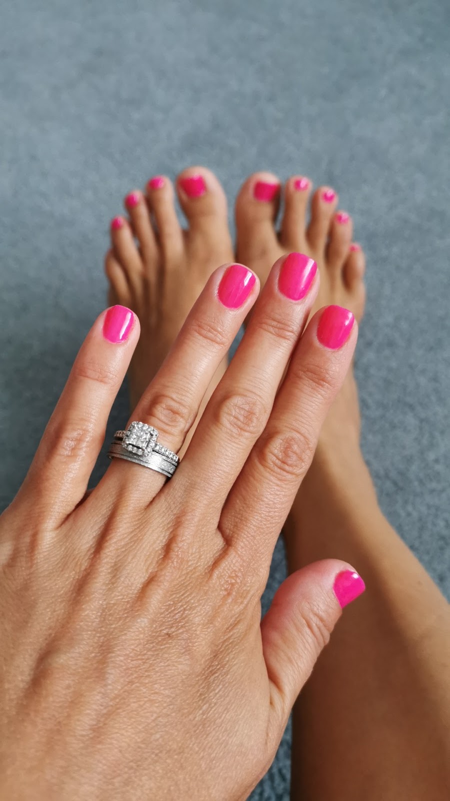 Creative Nails | 1228 Commissioners Rd W, London, ON N6K 1C7, Canada | Phone: (226) 663-3882