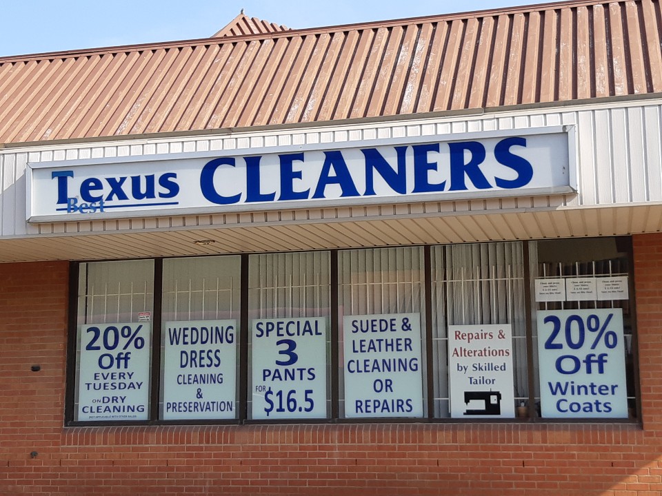 Texus Best Cleaners | 1100 Dundas St W, Mississauga, ON L5C 4E7, Canada | Phone: (905) 897-0841