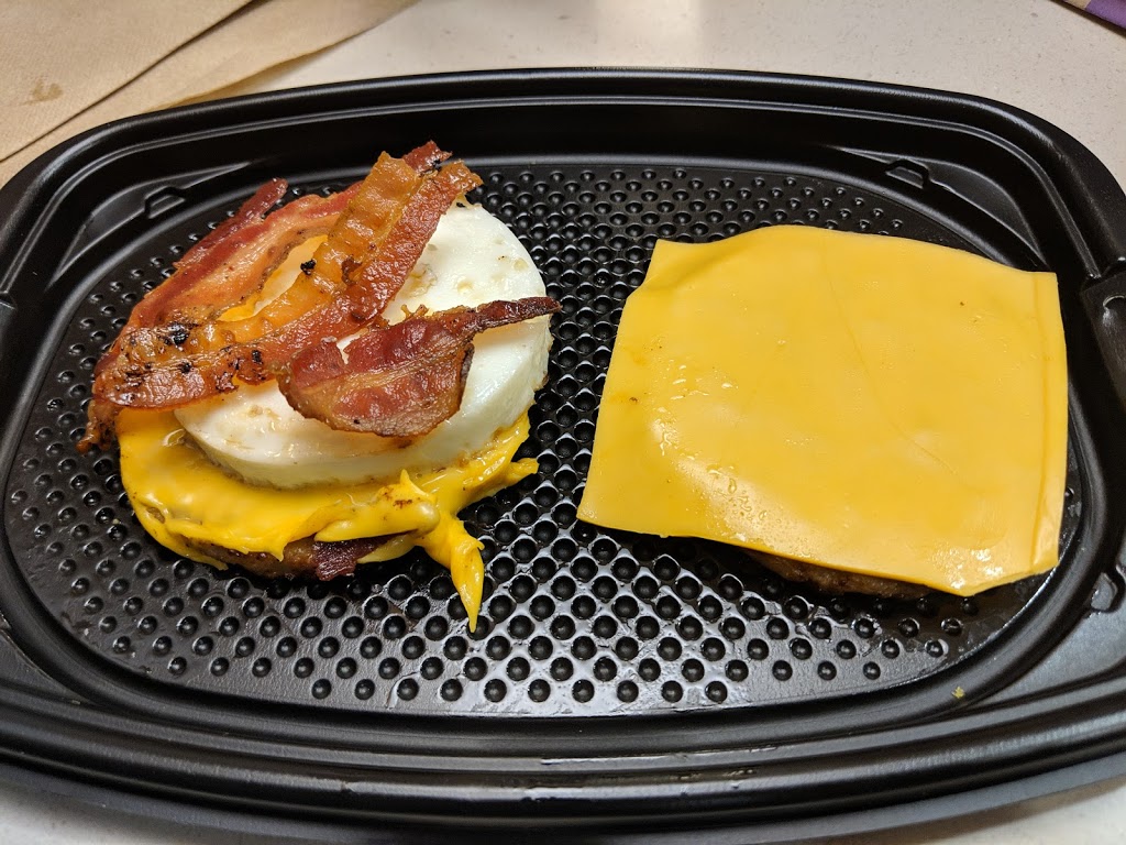 McDonalds | 3920 Grant Ave, Winnipeg, MB R3R 3C5, Canada | Phone: (204) 949-6040