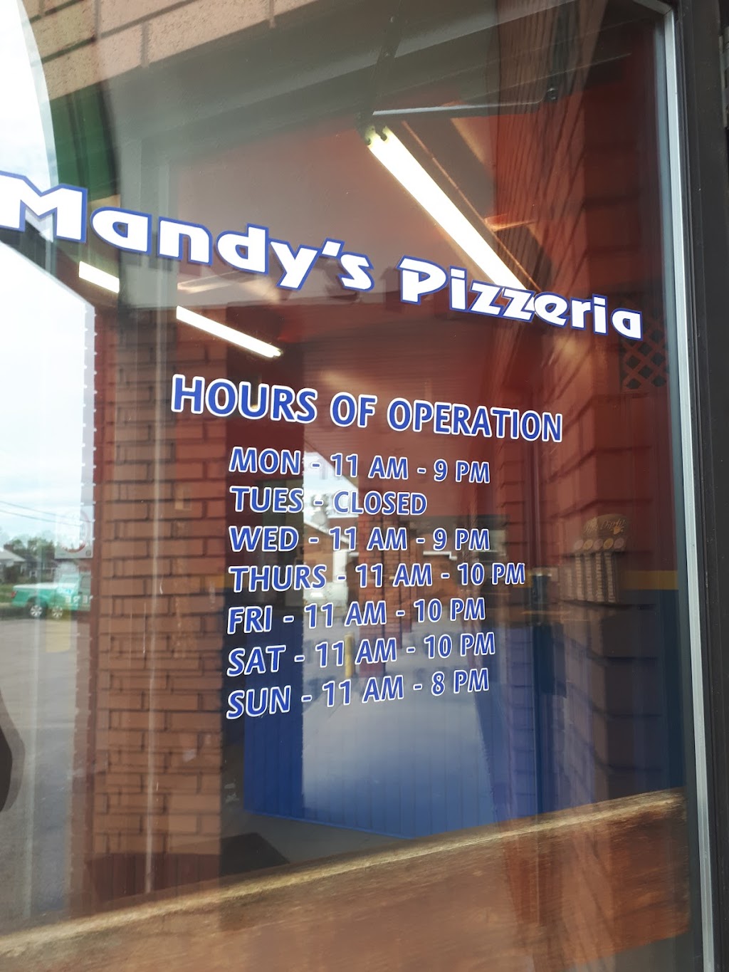Mandys Pizzeria & Subs | 595 Pembroke St E, Pembroke, ON K8A 3L7, Canada | Phone: (613) 735-8486