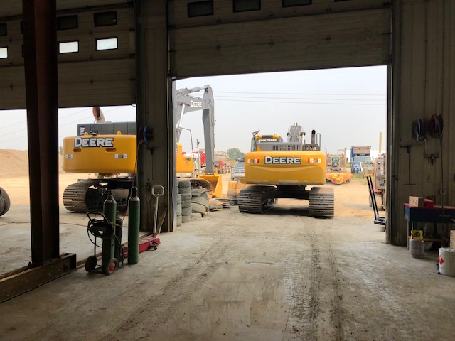 Ironedge Equipment Ltd. | 64164 393 Loop E, Okotoks, AB T1S 0L1, Canada | Phone: (587) 757-9735