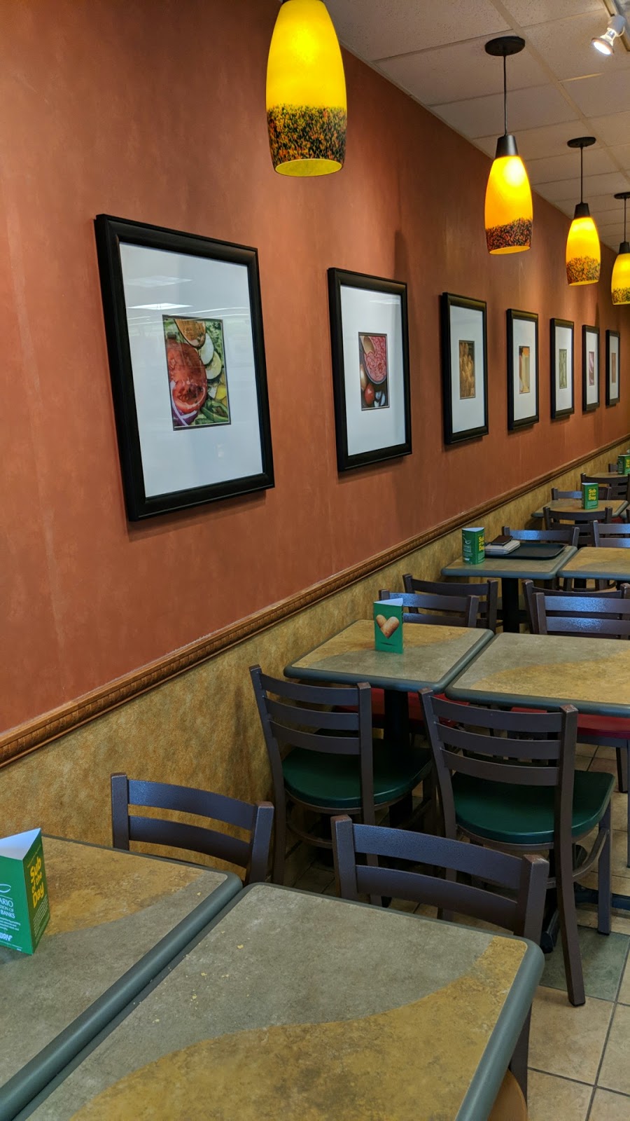 Subway | 111 Fourth Ave Unit 6, St. Catharines, ON L2S 3P4, Canada | Phone: (905) 684-2882