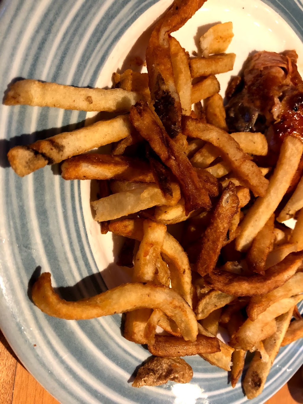 Swiss Chalet Rotisserie & Grill | 333 Main St, Wasaga Beach, ON L9Z 0B6, Canada | Phone: (705) 429-9950